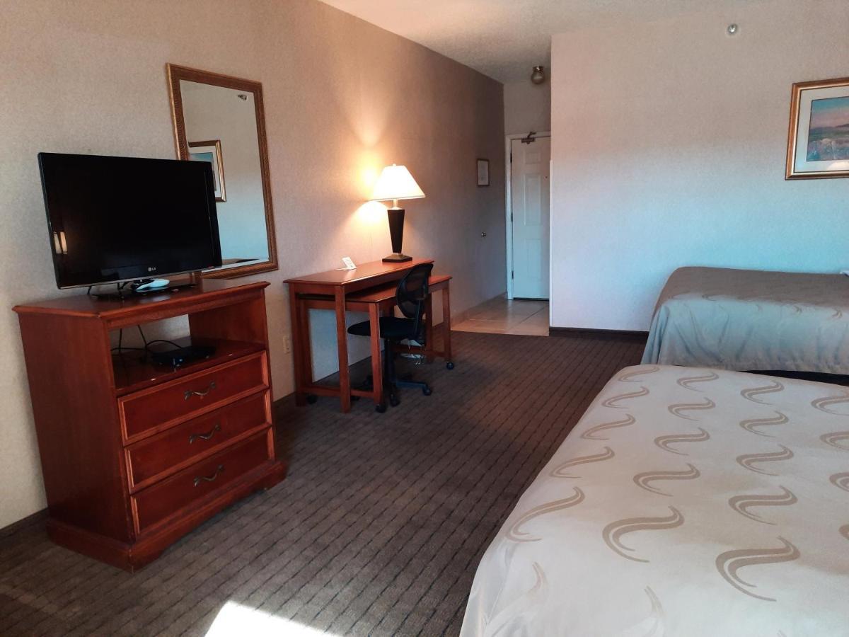 Quality Inn & Suites Grants - I-40 Exteriör bild