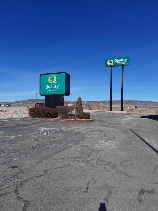 Quality Inn & Suites Grants - I-40 Exteriör bild