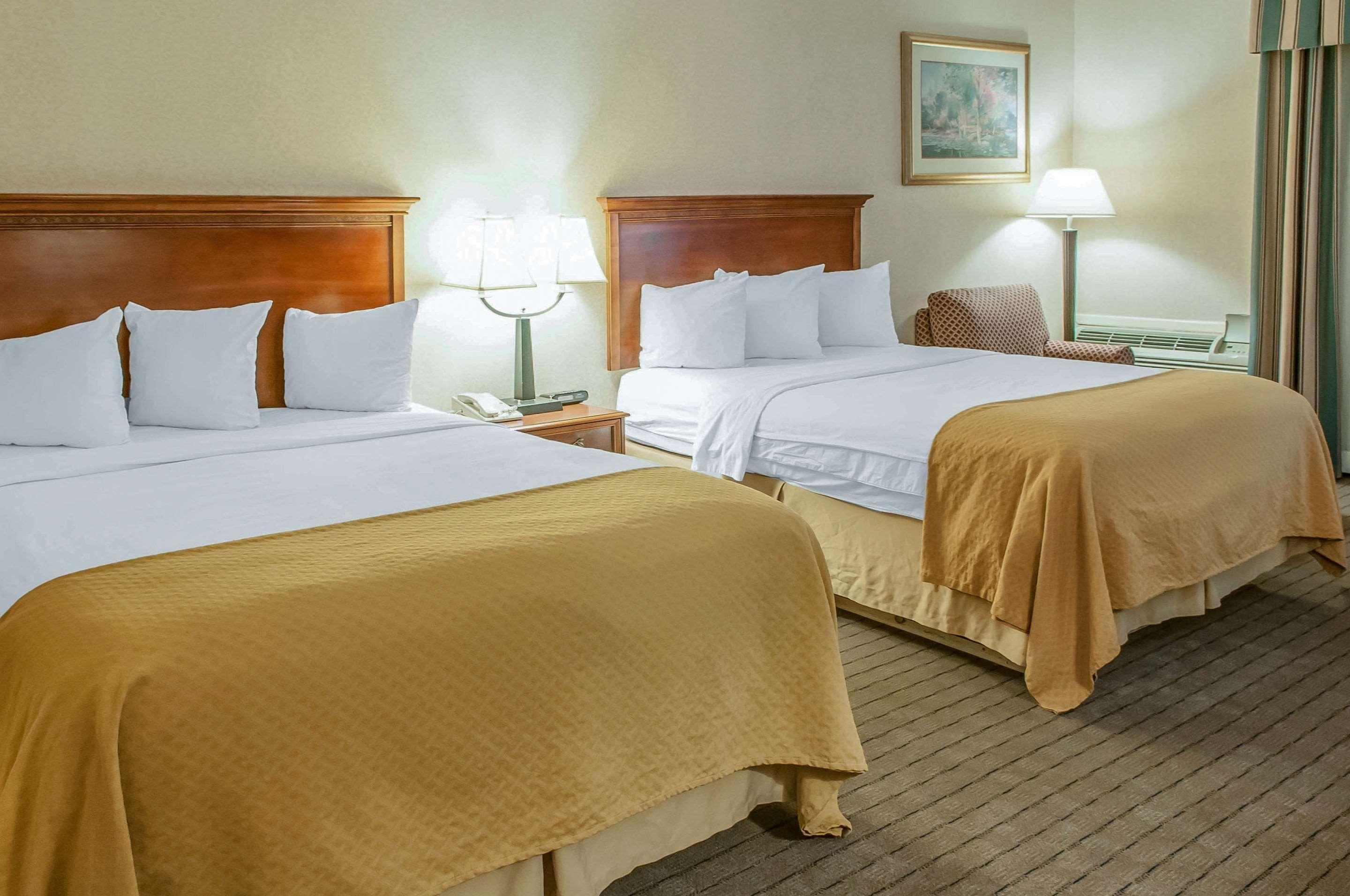 Quality Inn & Suites Grants - I-40 Exteriör bild