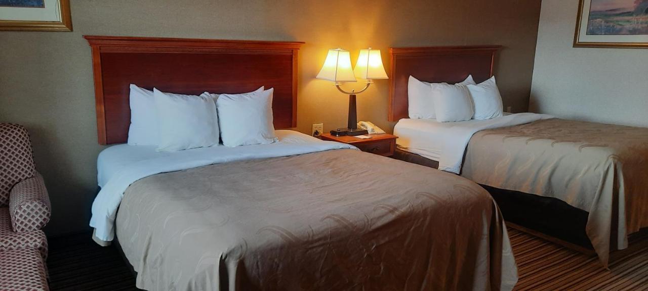 Quality Inn & Suites Grants - I-40 Rum bild